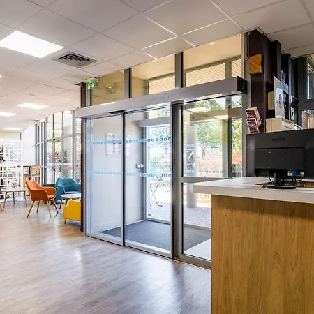 Comfort Aeroport Lyon St Exupery 3*
