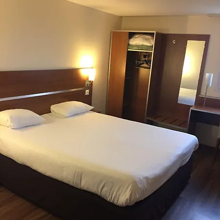 酒店 Comfort Aeroport Lyon St Exupery