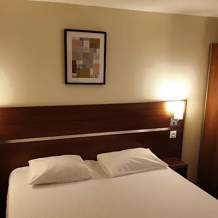 Hotel Comfort Aeroport Lyon St Exupery