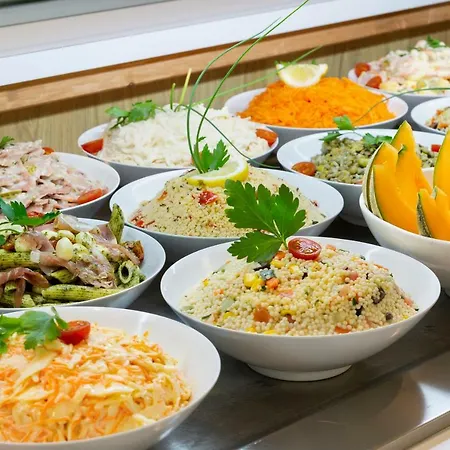 Comfort Aeroport Lyon St Exupery 酒店 科隆别索尼约