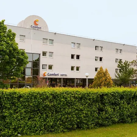 Comfort Aeroport Lyon St Exupery 酒店 科隆别索尼约