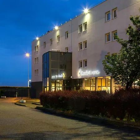 Comfort Aeroport Lyon St Exupery 科隆别索尼约