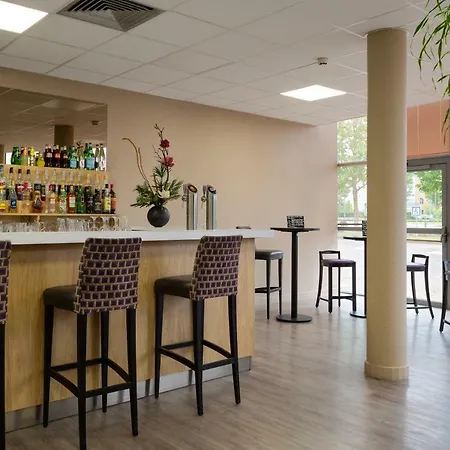 Comfort Aeroport Lyon St Exupery