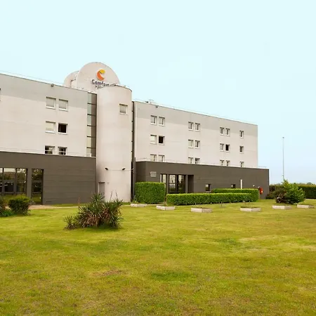 酒店 Comfort Aeroport Lyon St Exupery