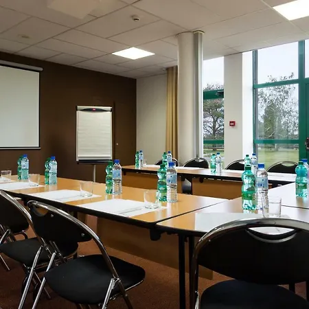 Comfort Aeroport Lyon St Exupery 科隆别索尼约